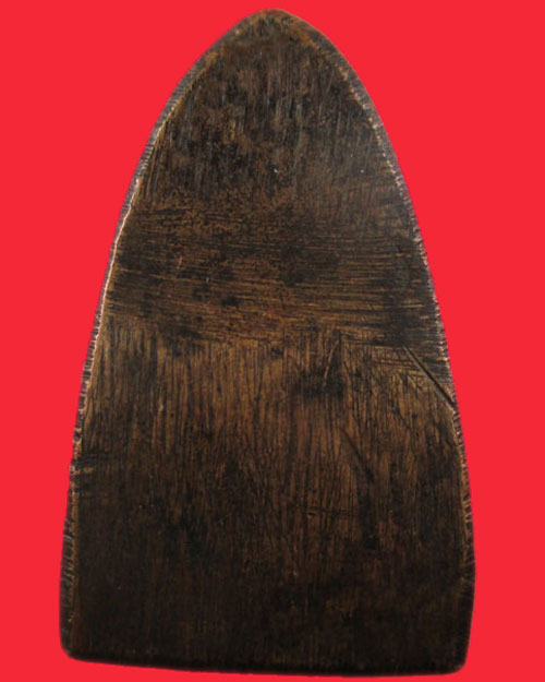 หล่อหลวงปู่ทวด หลังเตารีด ไม่ทราบที่ครับ