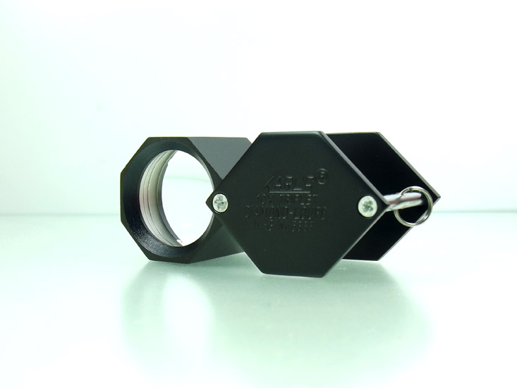 รุ่นใหม่ล่าสุดของกล้อง**KARL.S (หกเหลี่ยม)**10x21mm**เลนส์แก้วใสเคลือบโค๊ดพร้อมซองหนังจัดส่งEMSค่ะ