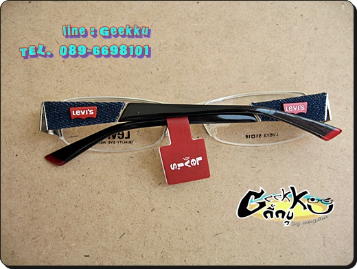 กรอบ แว่นตา Levi's ทรงครึ่งกรอบสีเงิน