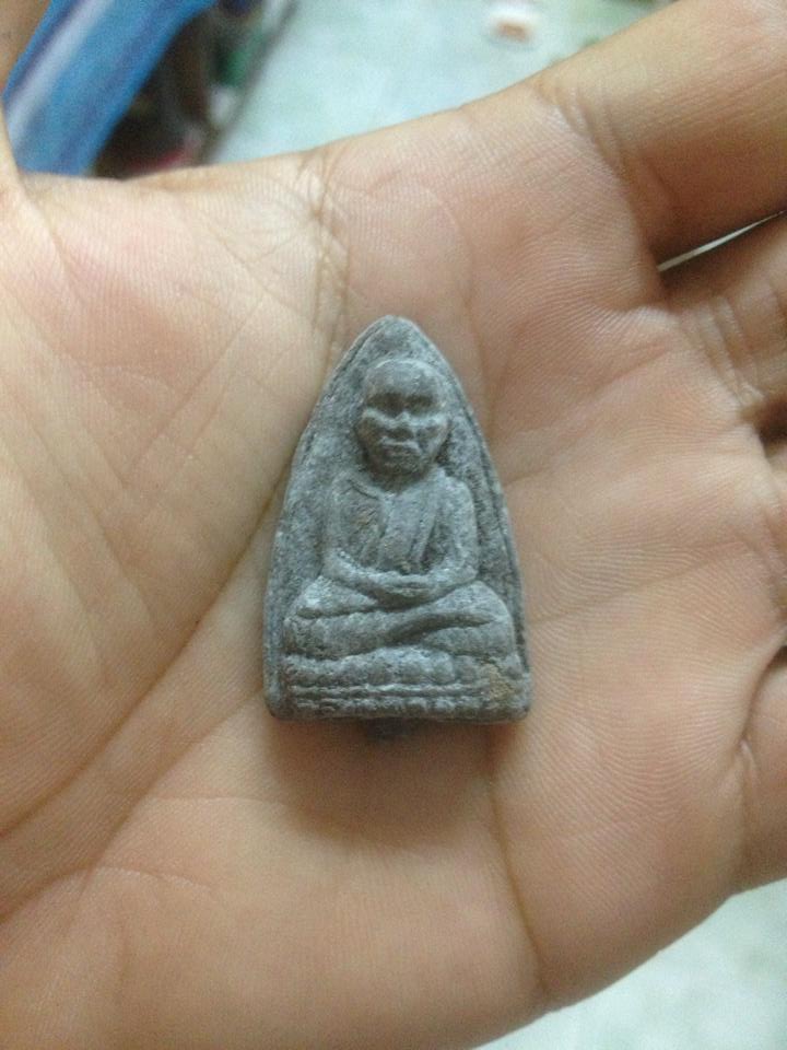 หลวงปู่ทวดเนื้อว่าน ปี39 วัดนาประดู่
