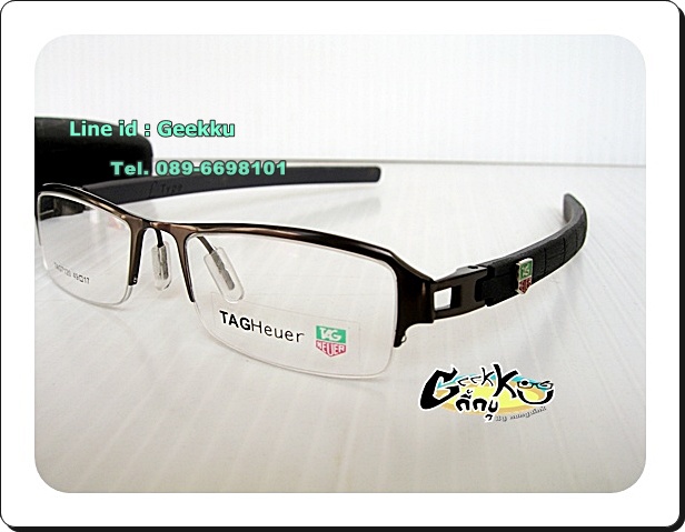 กรอบ แว่นตา Tag ทรงครึ่งกรอบสีกัน(สีดำเทา) ตัวกรอบเป็นโลหะค่ะ ก้านขาเป็นซิลิโคนนิ่ม (ขาสีดำด้านในสีเ