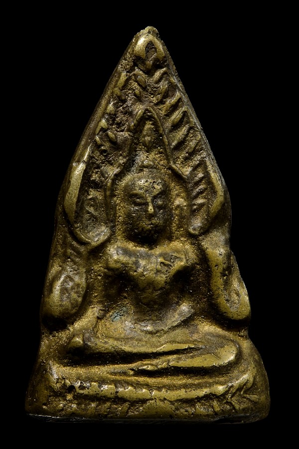 พระพุทธชินราชหล่อโบราณ ออกวัดใหญ่ฯพิษณุโลก เคาเดียวแดงครับ