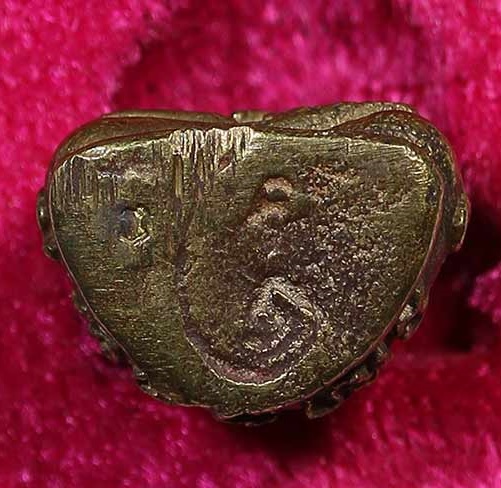 พระปิตตาหล่อ เสาร์5 หลวงพ่อเปิ่น วัดบางพระ ปี36 เนื้อโลหะผสม 