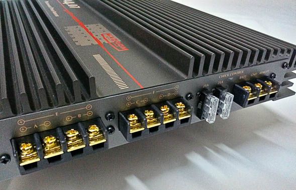 ขาย Amp Macrom 44.07 แบรนด์ ไฮน์เอนด์ Make in UK สภาพสวยมาก ไม่ซ่อม ใช้งานปกติ