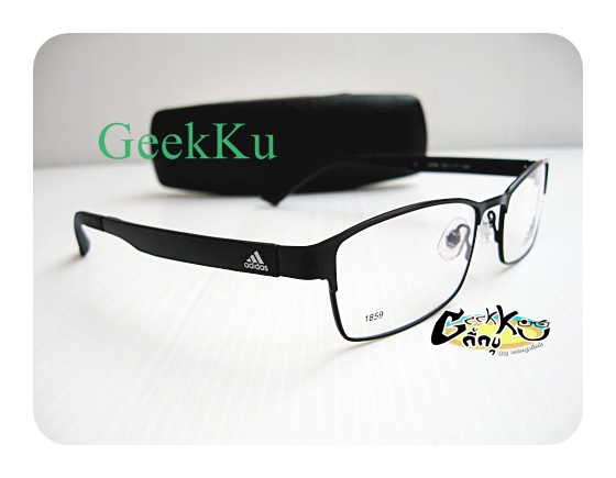 กรอบแว่น adidas ทรงกรอบเต็มสีดำ ตัวกรอบมีความยืดหยุ่นสูง น้ำหนักเบามากค่ะ **นำไปทำเลนส์สายตาได้