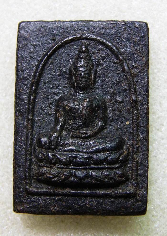 พระสุคโต4เหลี่ยมวัดป่าชลบุรี