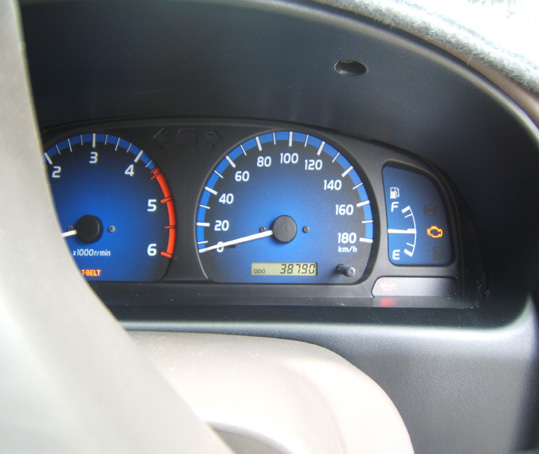 ขายรถกระบะTOYOTA สภาพดีใช้น้อย