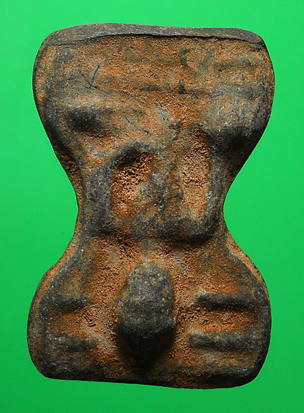 พระมเหศวร พิมพ์ใหญ่ เนื้อโลหะผสมตะกั่ว กรุวัดสว่างอารมณ์ จ.สุพรรณบุรี