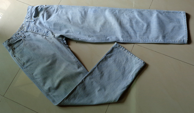 กางเกงยีนส์ QUIKSILVER ของแท้ แบรนด์ดัง มาแล้วครับ ตัวนี้เอว 30 ครับ
