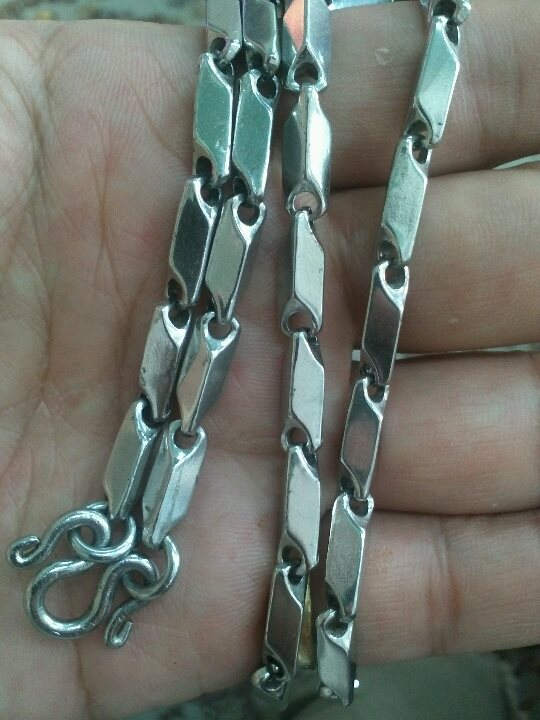 เคาะเดียวครับ @@@ สร้อยคอสแตนเลสแท้ มือสอง สวมคอได้ ยาว 24 น ิ้ว