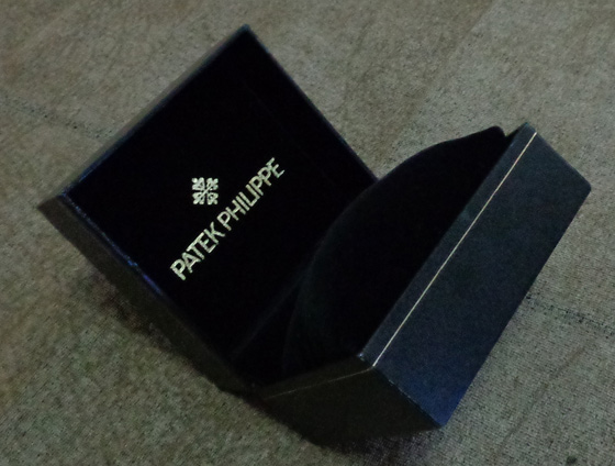 กล่องนาฬิกา PATEK PHILIPPE