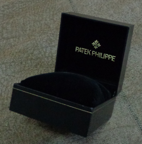กล่องนาฬิกา PATEK PHILIPPE