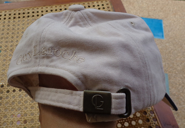 หมวก Guy Laroche กีลาโรช แบรนด์ดังฝรั่งเศสที่รู้จัดกันดี PARIS สวยๆสีน้ำตาลอ่อน ปักโลโก้นูน