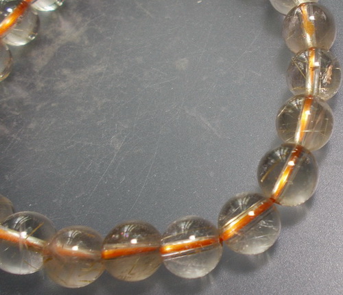 กำไล แก้วไหมทอง ขนาดเม็ด 8 ม.ม.