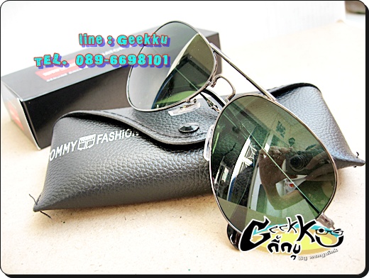   แว่น กันแดด TOMMY รุ่นนี้ตัวแว่นพับเก็บได้ค่ะ 