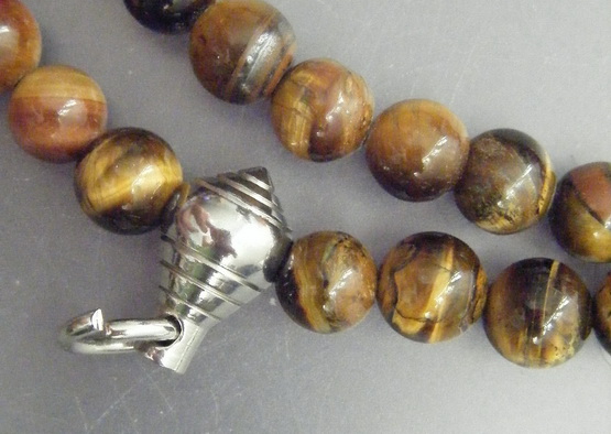 สร้อยหินไทเกอร์อาย(หินตาเสือ) ขนาดเม็ด 8 มม. หัวขุนสแตนเลสแท้มีห่วงห้อยพระ