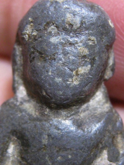 พระกรุวัดหูแกง เนื้อตะกั่วสนิมแดง จ.ตรัง สภาพใช้