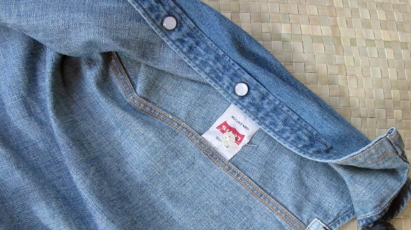 เสื้อยีนส์ Levis