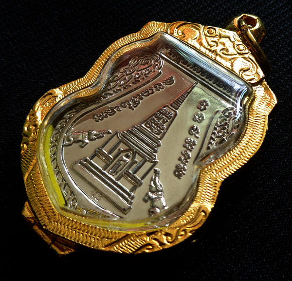 เหรียญพุทธซ้อนใหญ่ ปี 2555 ลมดำกรอบทองไมครอน+แหนบทองไมครอน สวยหรูพร้อมใช้ เหรียญคัดสวยจากวัดช้างให้