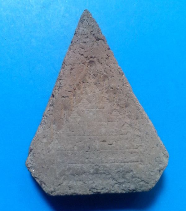 ปิดตาห้าเหลี่ยม เนื้อดิน หลวงพ่อเปิ่น วัดบางพระ นครปฐม