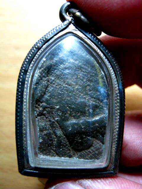 ไม่ต้องวัดใจ เคาะเดียวจัดไป พระยอดขุนพลตัดแผง เนื้อตะกั่ว จับขอบเงินกันน้ำพร้อมใช้