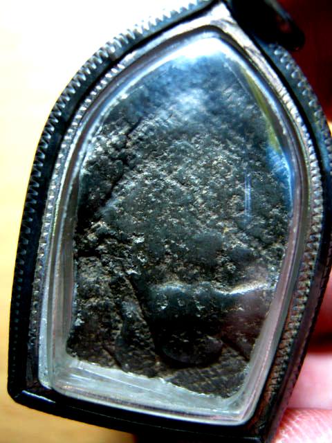 ไม่ต้องวัดใจ เคาะเดียวจัดไป พระยอดขุนพลตัดแผง เนื้อตะกั่ว จับขอบเงินกันน้ำพร้อมใช้