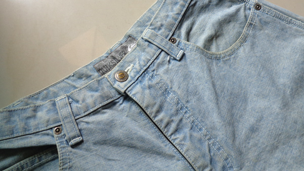 ยีนส์ QUIKSILVER ของแท้มาแล้วครับ / เคาะเดียว