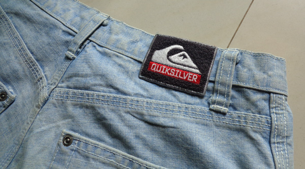 ยีนส์ QUIKSILVER ของแท้มาแล้วครับ / เคาะเดียว