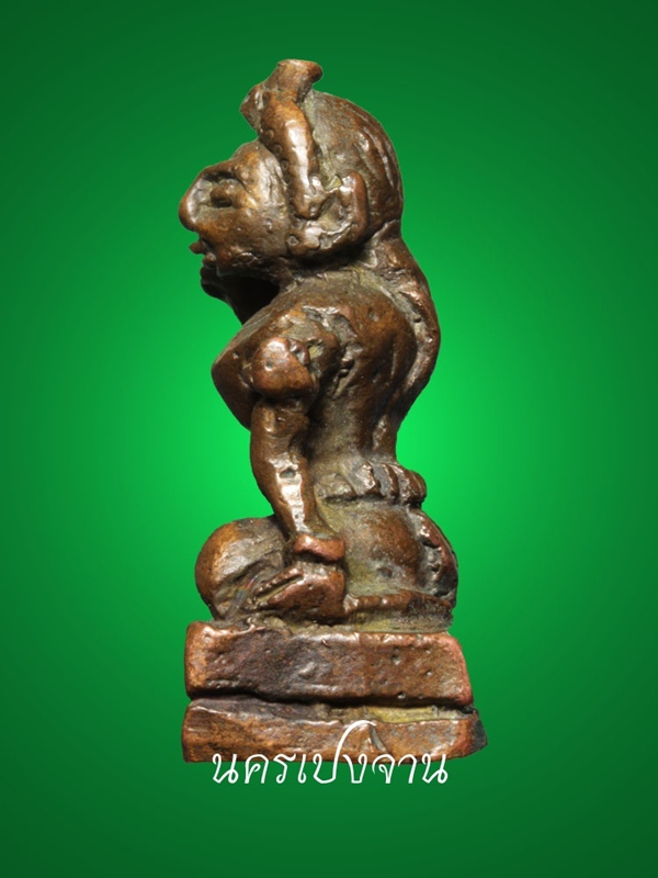 หล่อโบราณนางกวัก 