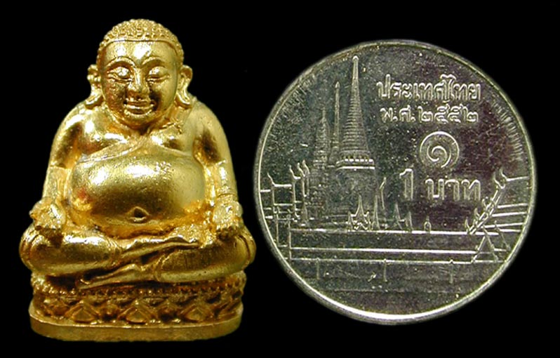 พระสังกัจจาย รุ่นรับทรัพย์ วัดหนองกรับ (ไตรมาส 54)เนื้อทองเหลืองกะไหล่ทองก้นอุดผง  ......เคาะแรก    