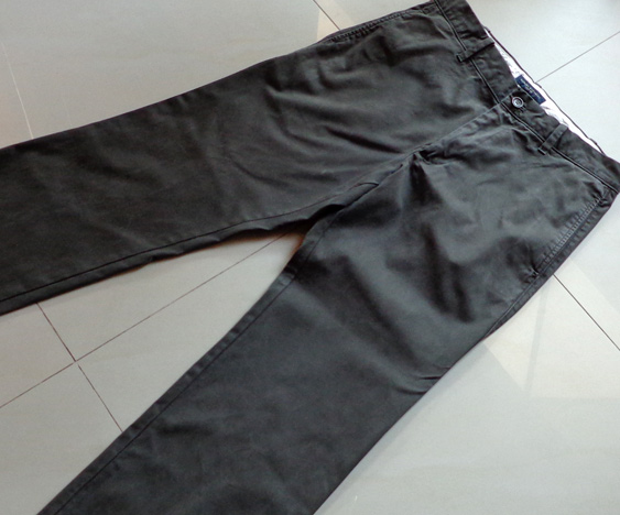 กางเกง BANANA REPUBLIC ของแท้ รุ่น BOOT FIT เอว32ครับ