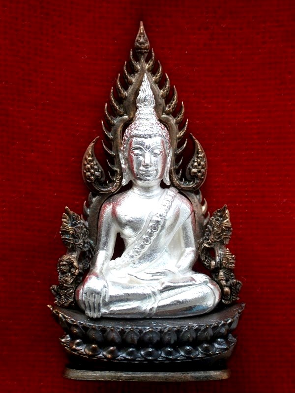 พระพุทธชินราช " รุ่นจอมราชันย์ " วัดพระศรีรัตนมหาธาตุ จ.พิษณุโลก 