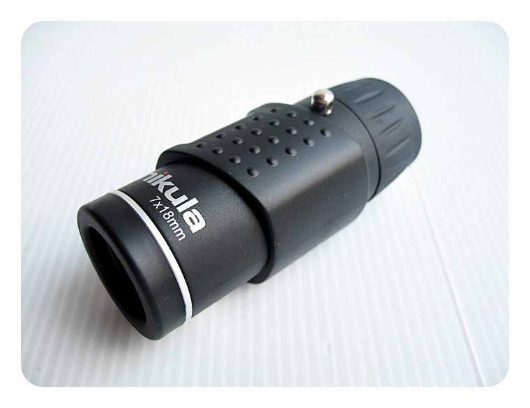  กล้องส่องทางไกลแบบตาเดียว 