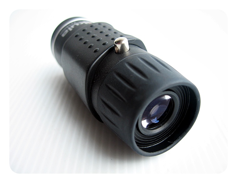  กล้องส่องทางไกลแบบตาเดียว 