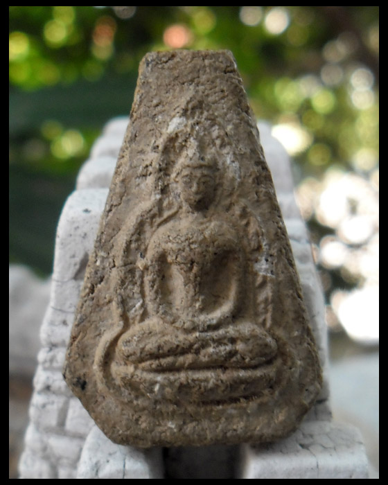 >> เคาะเดียว << พระเนื้อผงพิมพ์พุทธชินราช หลวงพ่อเงิน วัดดอนยายหอม >>พิมพ์หายาก<<>>ปิดลงกรุ<<