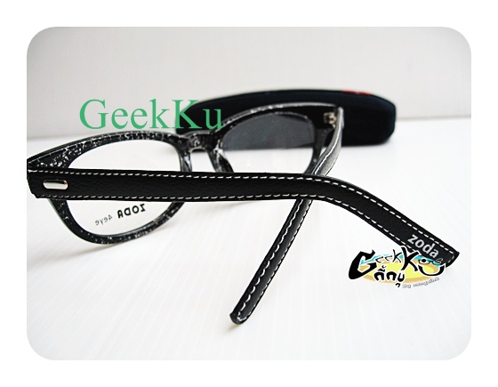  กรอบแว่น SODA ทรงกรอบเต็มสีดำ กรอบพลาสติก