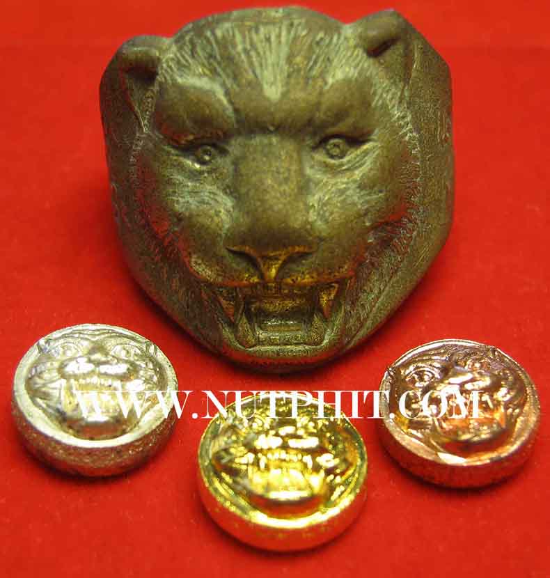 กระดุมหน้าเสือ ลพ.เปิ่น วัดบางพระ นครปฐม 3 องค์+แหวนเสือ*110