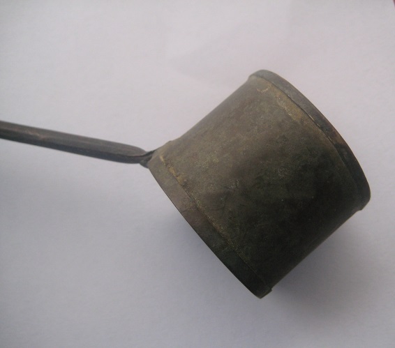 กระบวยเหล้าเป้กทองเหลือง งานเก่าเก็บ