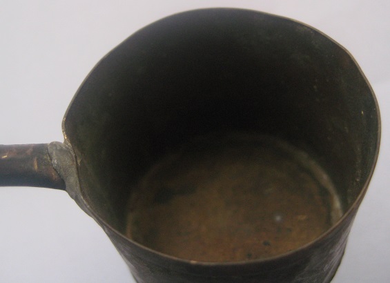 กระบวยเหล้าเป้กทองเหลือง งานเก่าเก็บ