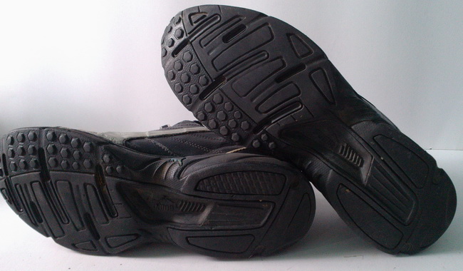 รองเท้า PUMA เบอร์ 43