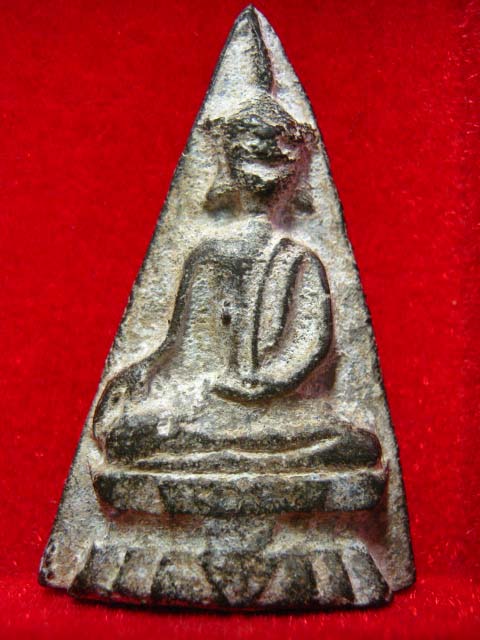 นางแขนอ่อน กรุพระธาตุพนม