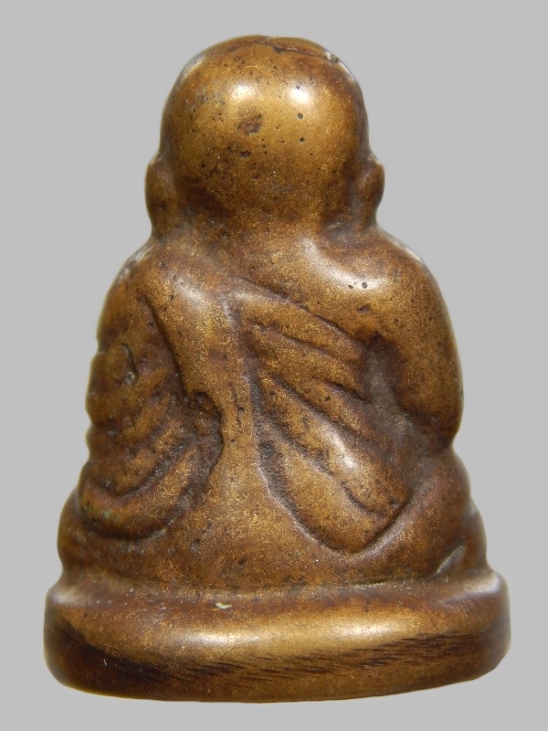 หลวงพ่อเงิน วัดห้วยเขน พิมพ์ใหญ่ หน้าหนู