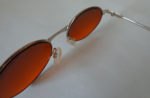 แว่นตา BLUBLOCKER เลนส์สีชาอมส้ม เท่ห์ๆ ราคาเบาๆครับ