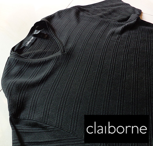 เสื้อยืด claiborne ของแท้จากอเมริกา เบอร์ M ตัวนี้สีดำ มีลูกเล่นในเนื้อผ้า