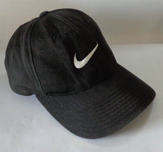 หมวก NIKE ของแท้ Nike Black สวยๆเลยครับ ผ้านอก 100% cotton