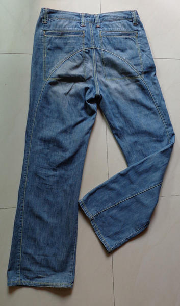 ยีนส์ BRUINS JEANS ของแท้ สไตล์อเมริกัน มาแล้วครับ เอว 31 ครับ