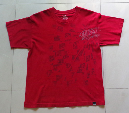 เสื้อยืด Vans ของแท้ครับ