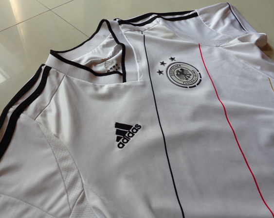 เสื้อทีมชาติเยอรมัน ADIDAS แท้ครับ