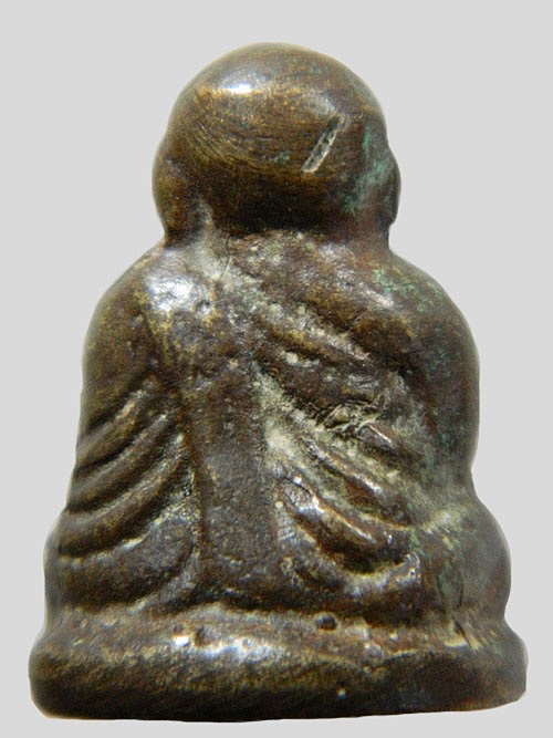 รูปหล่อหลวงพ่อเงิน  พิมพ์นิยม ฐานเตี้ย หน้าแป๊ะยิ้ม วัดท้ายน้ำ ค่ะ