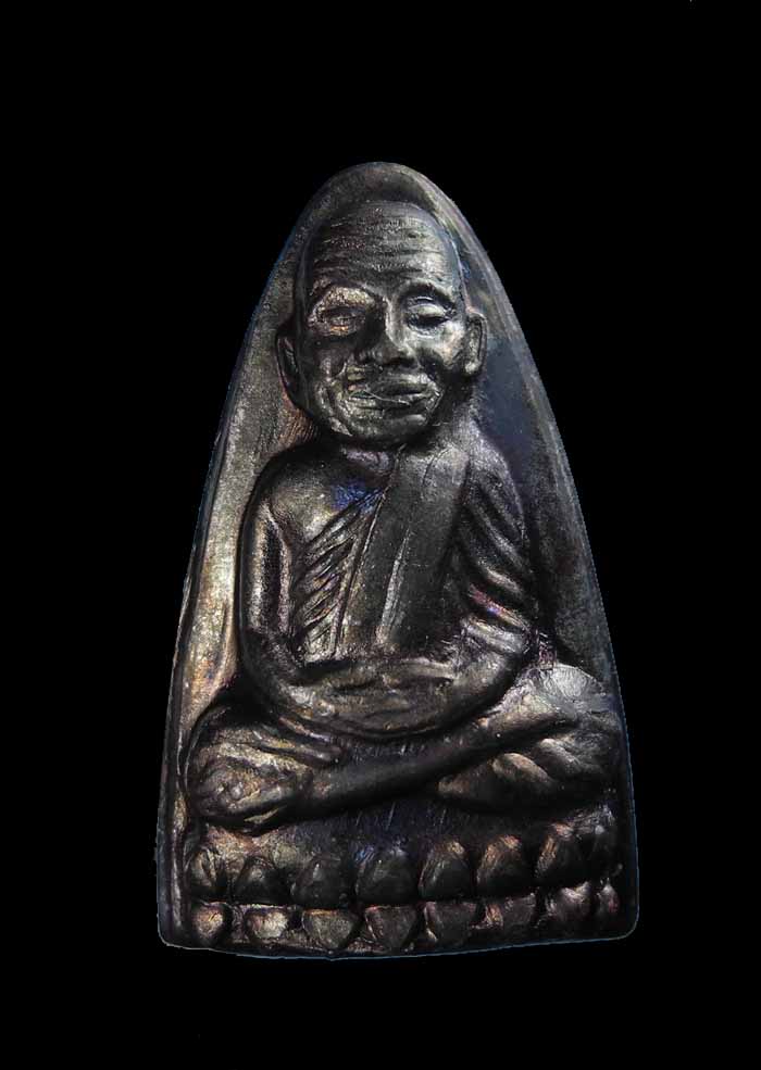หลวงปู่ทวด วัดช้างให้ ปี24